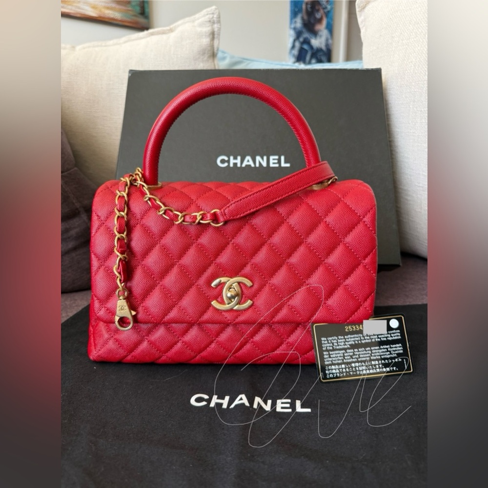 SOLD‼️ Chanel Coco Top Handle in Small (Medium) Size GHW